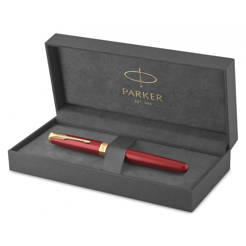Ручка перьевая Parker Sonnet Core F539, Lacquer Red GT (Перо F)